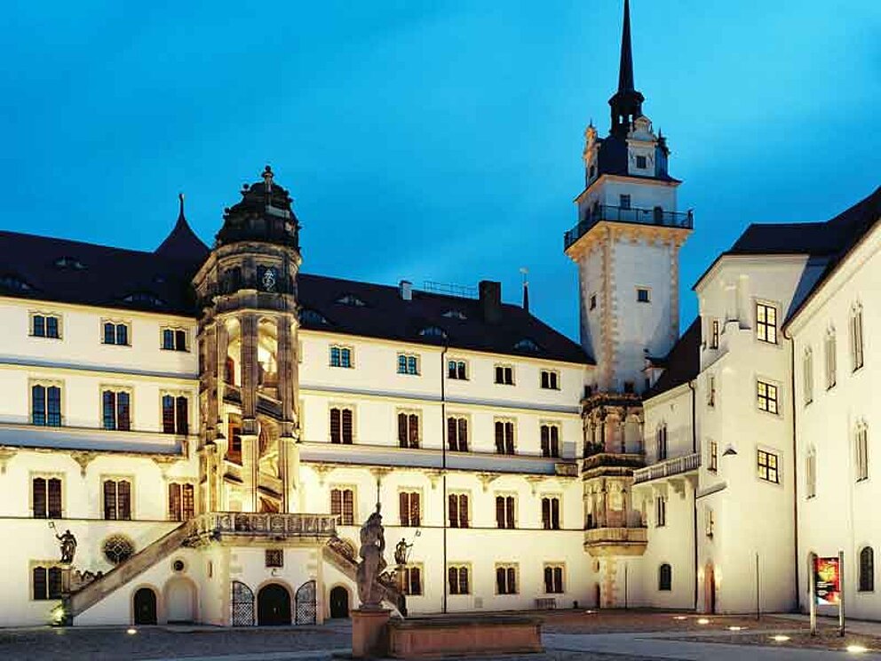 Elbe-Radweg/Schloss Hartenfels in Torga