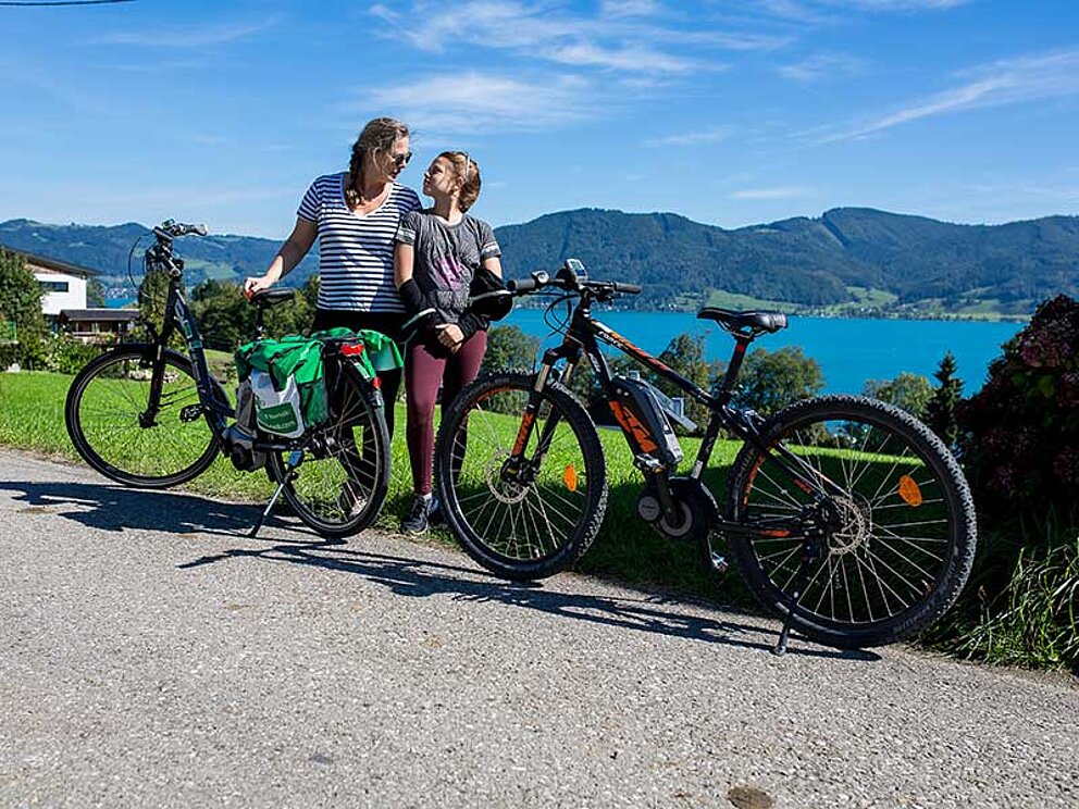 Radurlaub mit der Familie im Salzkammergut am Attersee