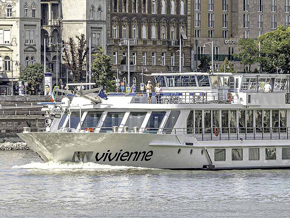 MS Vivienne in voller Fahrt