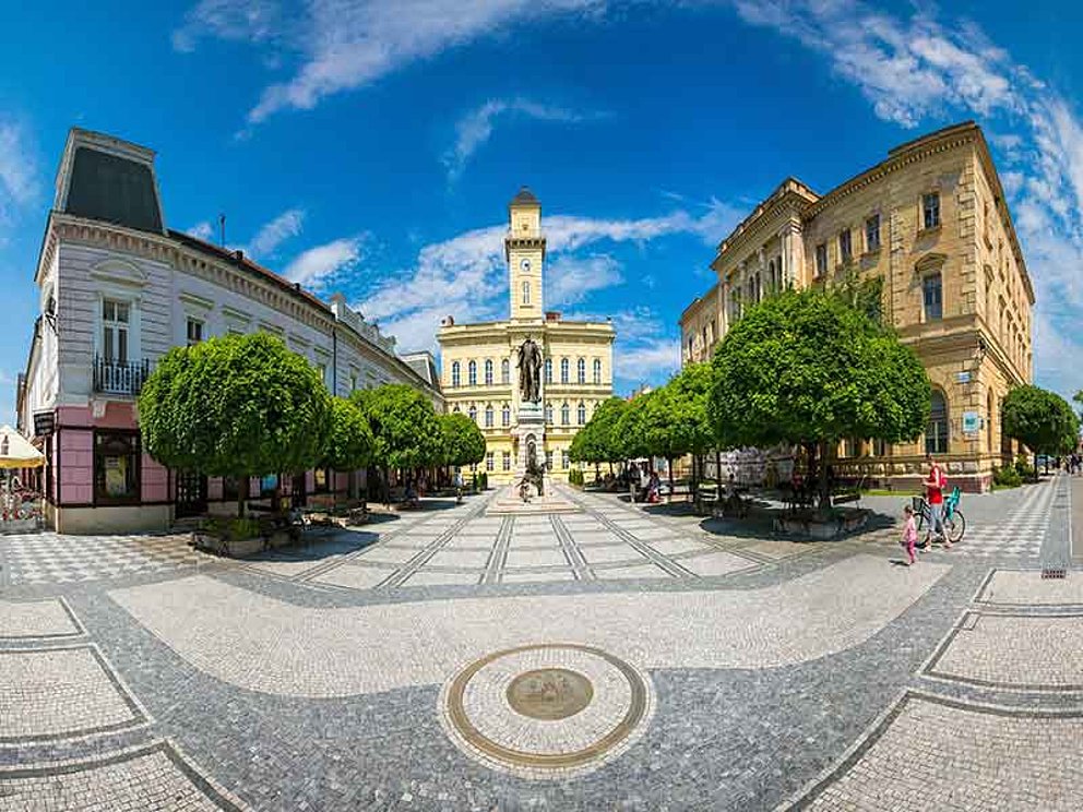 Platz von Gen Klapka Zichy in Komarno