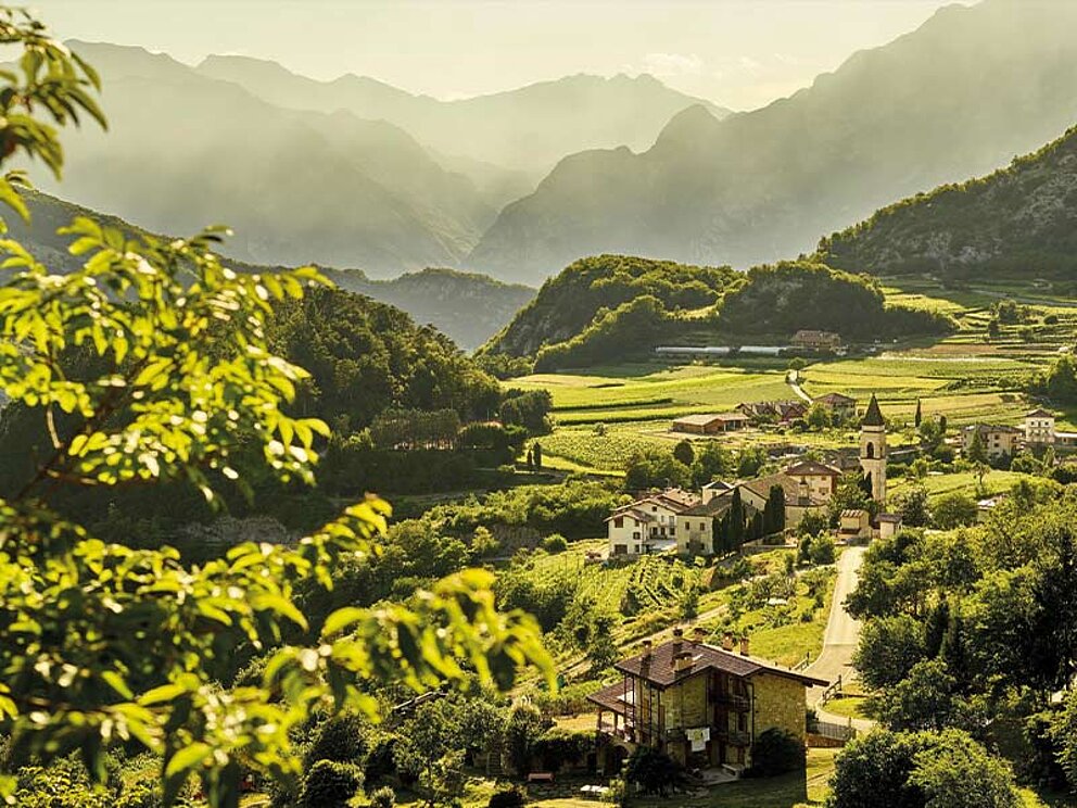 Panormabild vom Val die Gresta in Italien