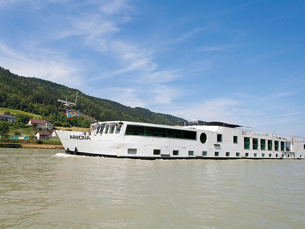 Das Schiff in Fahrt