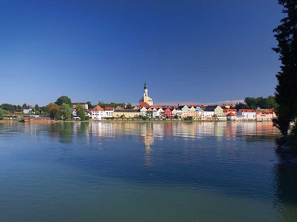 Blick von Innpromenade auf Schärding