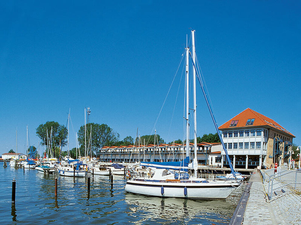Fischkutter im Hafen von Karlshagen