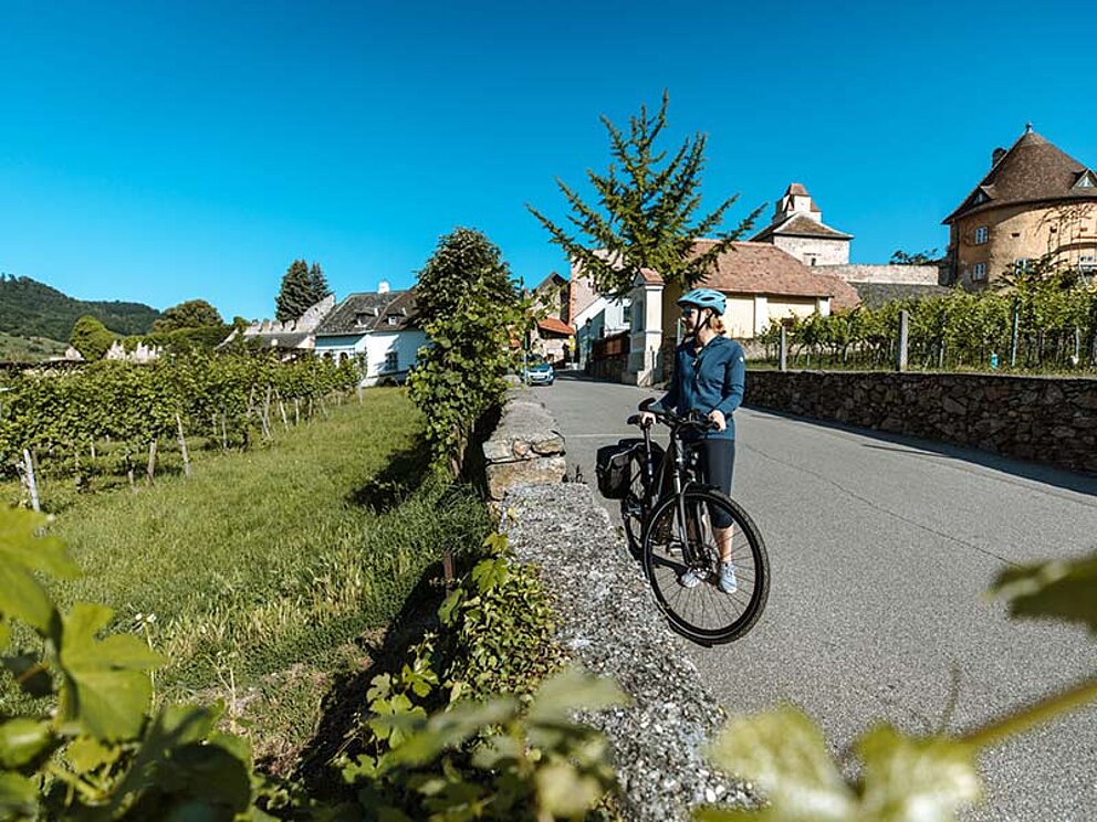 Dürnstein in der Wachau auf dem Donauradweg