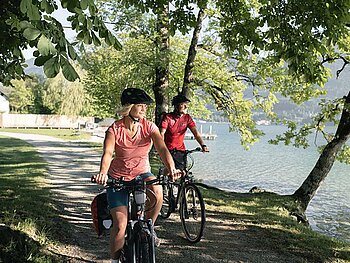 Radfahren am Wolfgangsee
